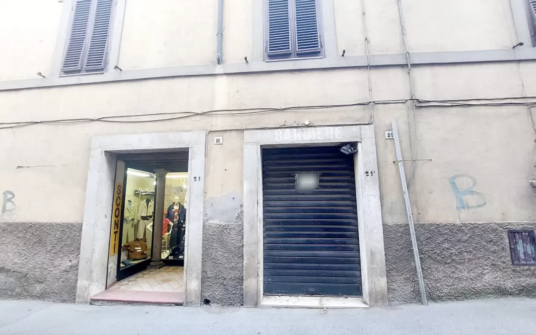 Locale in Vendita Via Roma Tolfa